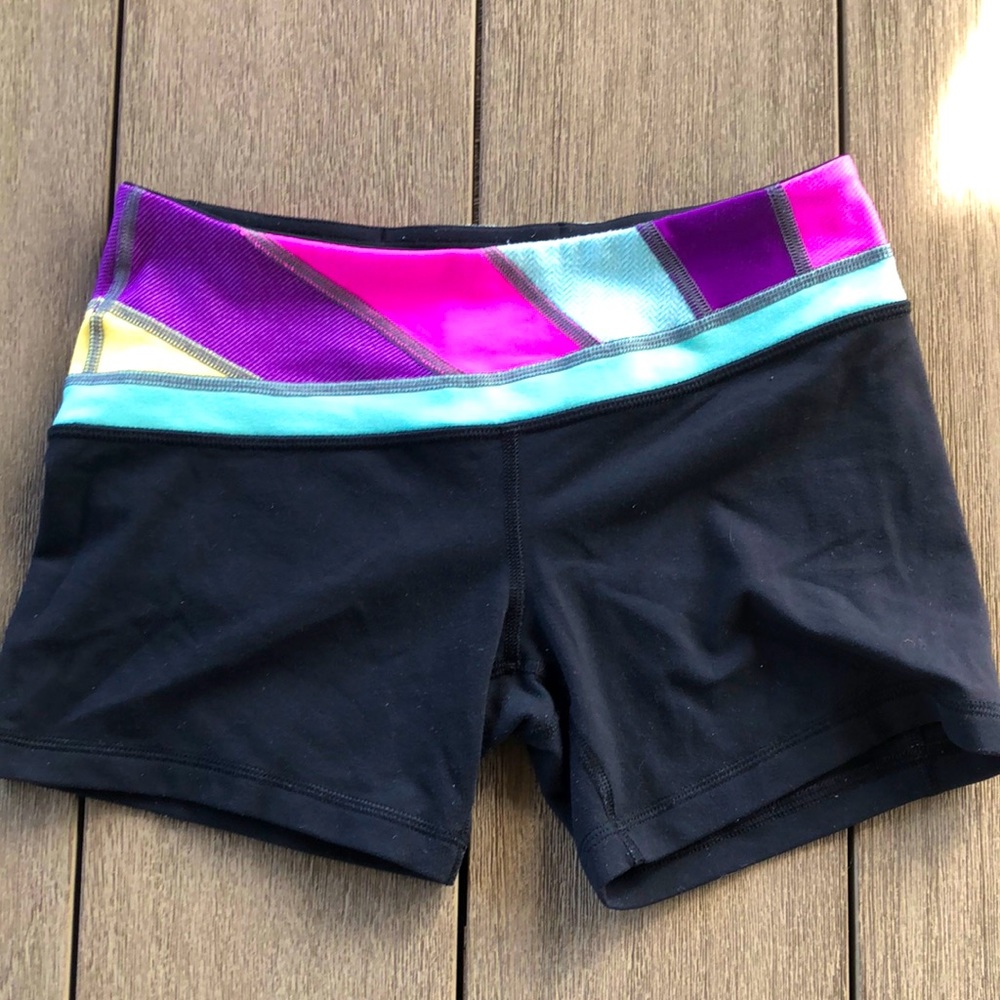 Ivivva reversible shorts. Girls size 12.